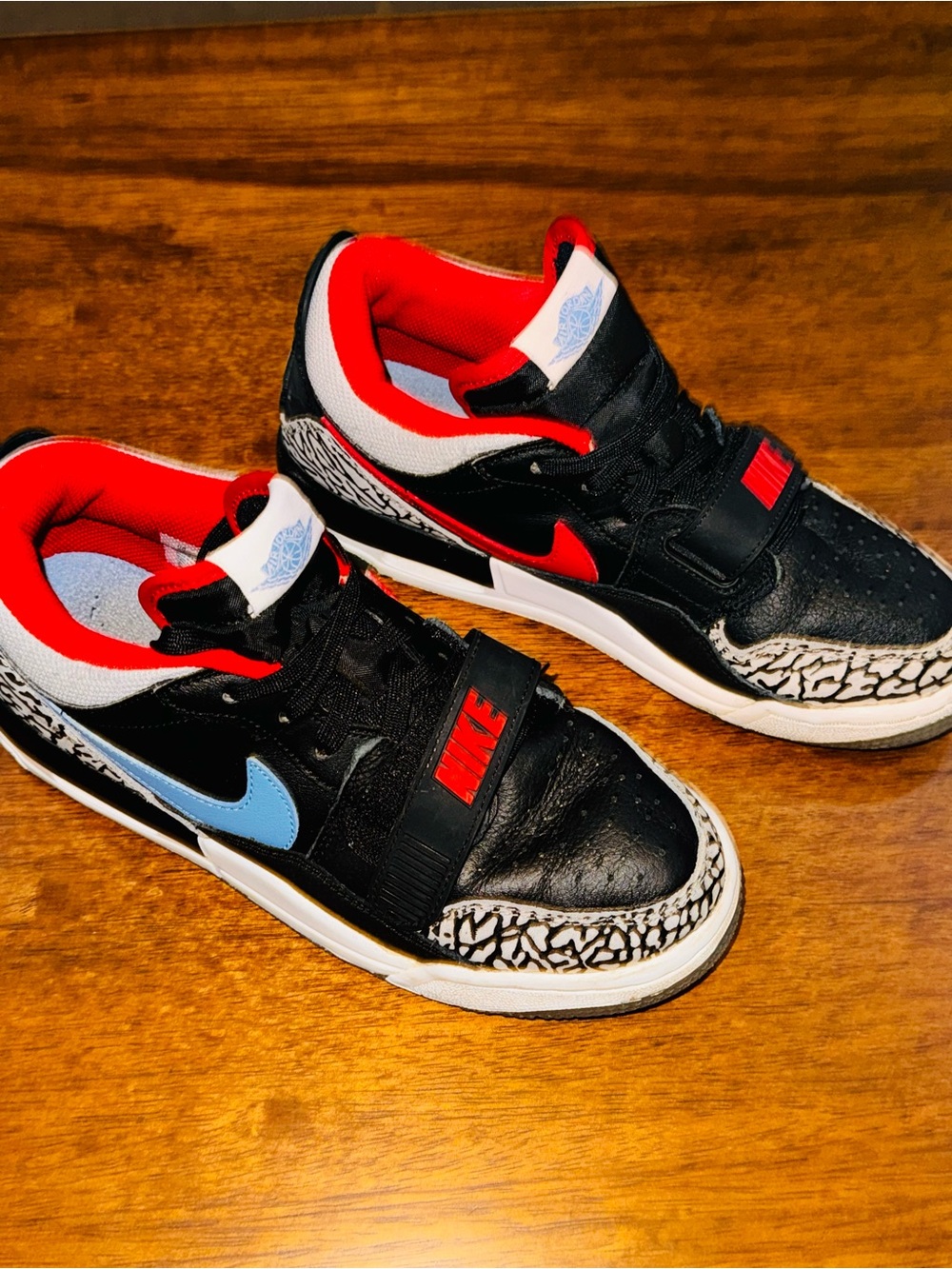 Nike Air Jordan Legacy 312 Low GS Black Red Blue Youth Size 6Y